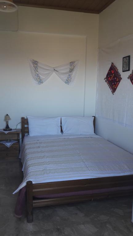 Aris Rooms Anójia Kültér fotó